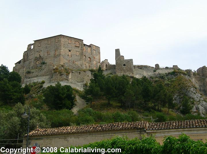 Medieval Castle Carafa.JPG